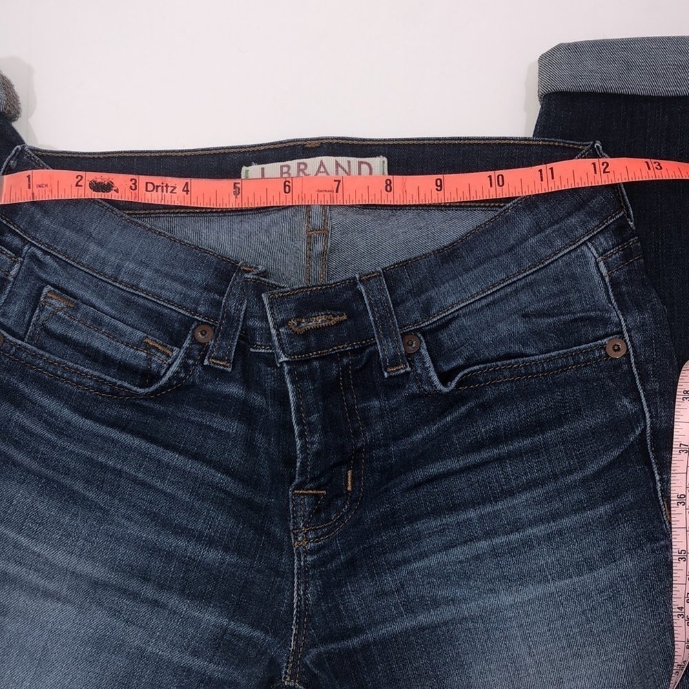 J Brand Divine Jeans Size 24. - Picture 4 of 10